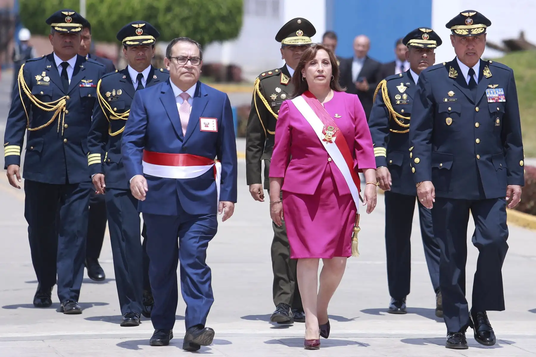 Presidenta Dina Boluarte lideró la ceremonia de clausura del año académico 2022 de la Escuela de Oficiales FAP y graduación de la promoción “Comandante FAP Michael Eduardo Quiroz Plefke”.
Foto: ANDINA/Presidencia Perú