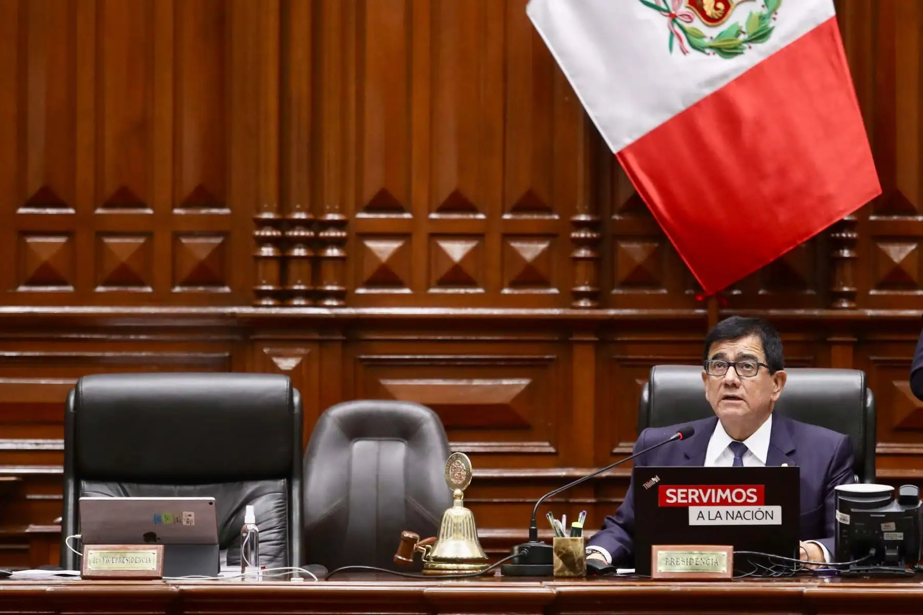 El Congreso de la República amplió hasta el 28 de febrero la actual legislatura ordinaria, a fin de buscar y lograr un consenso unánime sobre las reformas vinculadas al adelanto de elecciones. Foto: Congreso