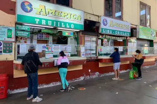 Aunque la transitabilidad de la Panamericana Norte se recuperó ayer, por seguridad las empresas de transporte recién empezaron a vender sus boletos desde hoy. Foto: Cortesía Gonzalo Horna