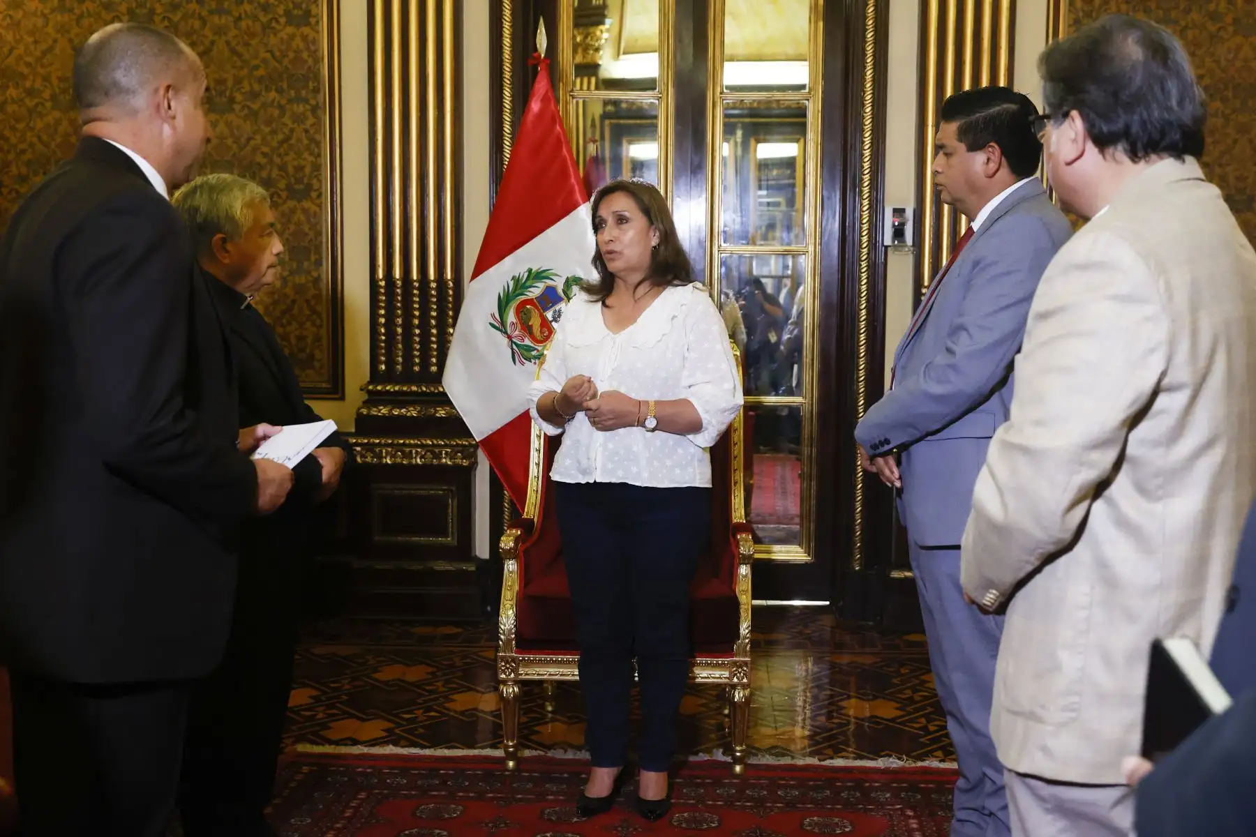 Presidenta Dina Boluarte sostiene reunión con líderes de diversas iglesias del Perú. Foto:ANDINA/Presidencia