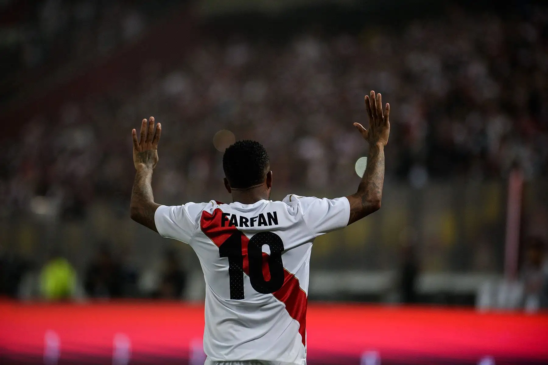 Lima - 29 mayo 2018 / Jefferson Farfán  celebra después de anotar contra Escocia durante un partido amistoso en el Estadio Nacional de Lima  antes del mundial Rusia 2018. Foto: Agencia AFP Lima - 29 mayo 2018 / Jefferson Farfán  celebra después de anotar contra Escocia durante un partido amistoso en el Estadio Nacional de Lima  antes del mundial Rusia 2018. Foto: Agencia AFP