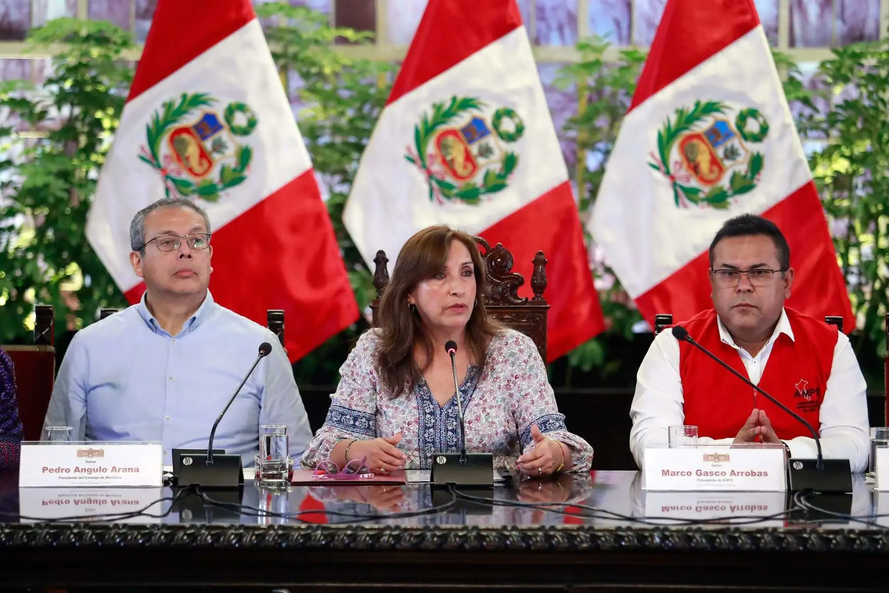 Presidenta de la República, Dina Boluarte, sostuvo reunión de trabajo con alcaldes y gobernadores electos. Foto: ANDINA/Presidencia Perú