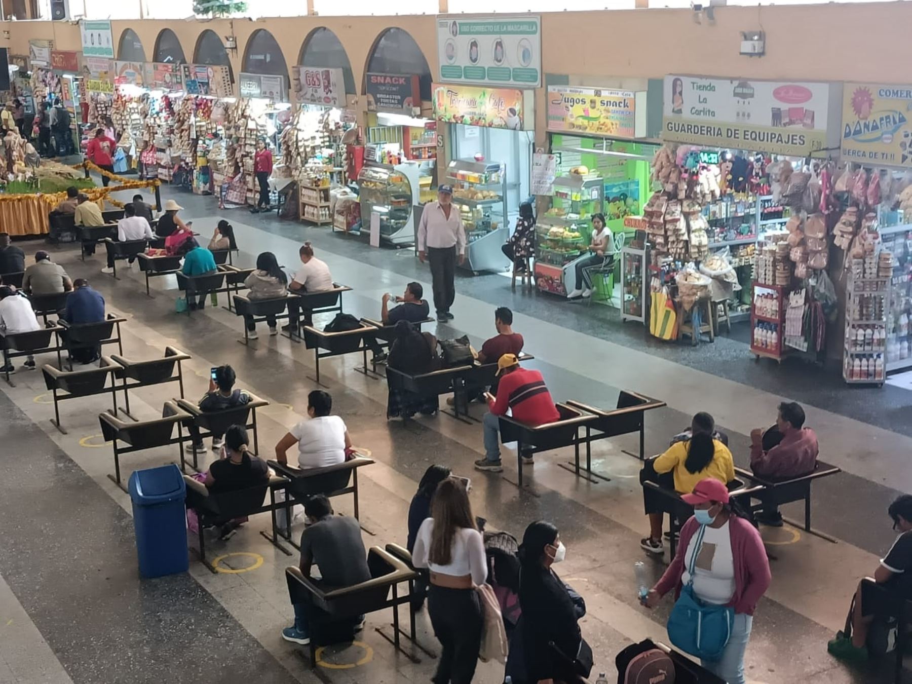 El terminal terrestre de Arequipa reanudó esta mañana la venta de pasajes con destino a la ciudad de Lima. ANDINA/Difusión