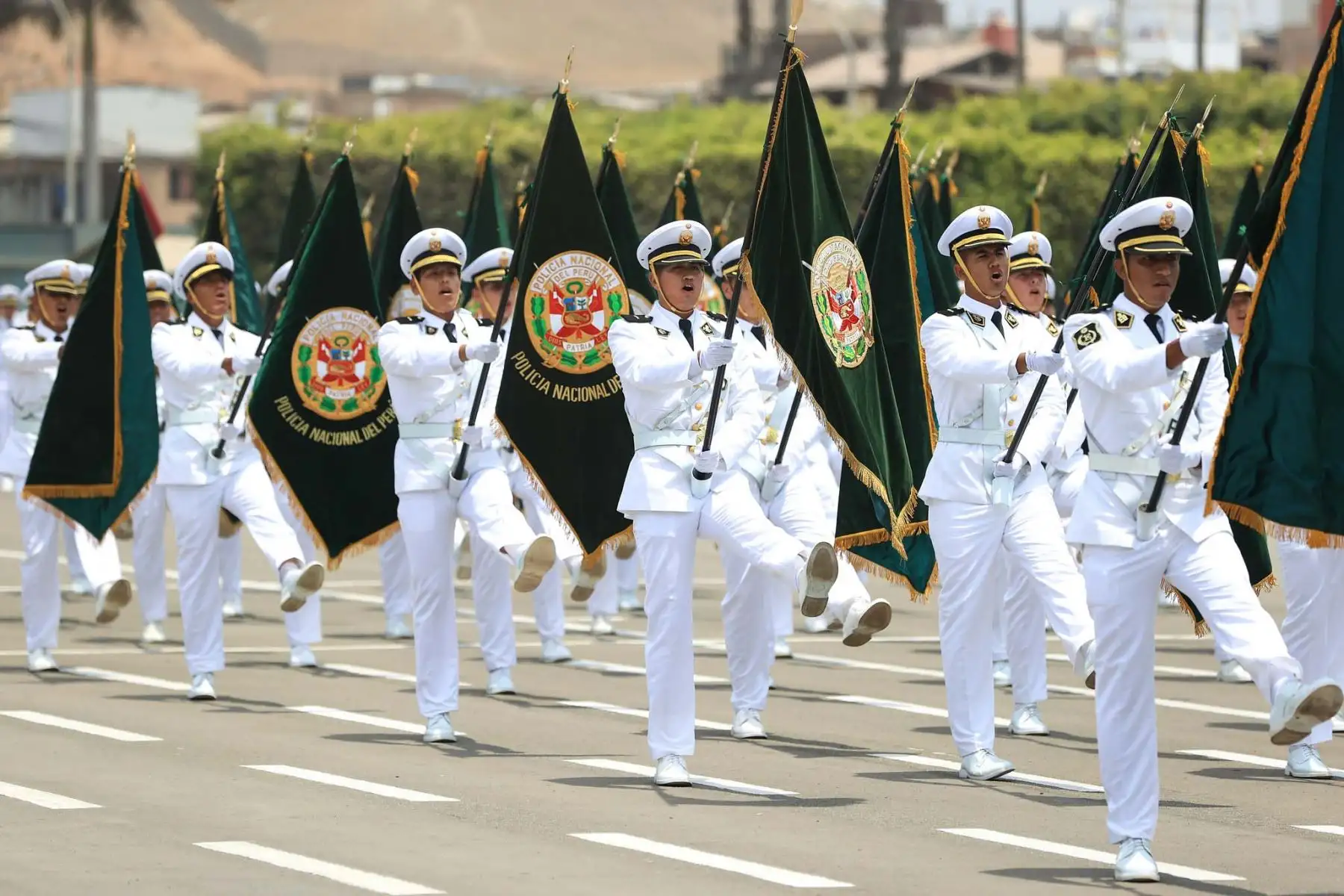 Jefa de Estado, Dina Boluarte, lidera ceremonia de clausura del año académico 2022 y graduación de la promoción “Capitán PNP Tom Dennis Pérez Cristóbal” de la Escuela Nacional de Formación Profesional Policial. Foto: ANDINA/Prensa Presidencia