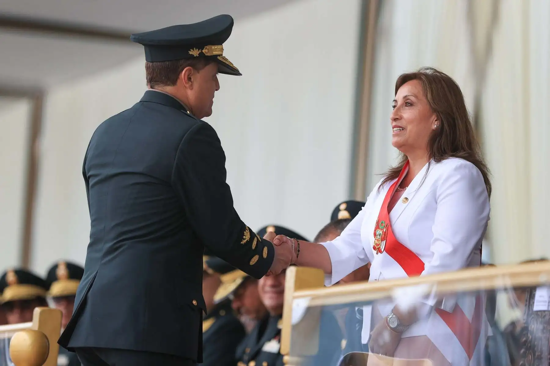 Jefa de Estado, Dina Boluarte, lidera ceremonia de clausura del año académico 2022 y graduación de la promoción “Capitán PNP Tom Dennis Pérez Cristóbal” de la Escuela Nacional de Formación Profesional Policial. Foto: ANDINA/Prensa Presidencia