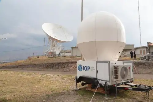Con el radar SOPHy se busca conocer el impacto que tiene el cambio climático en los cuerpos de nieve andinos como el nevado Huaytapallana, en Junín. Foto: IGP