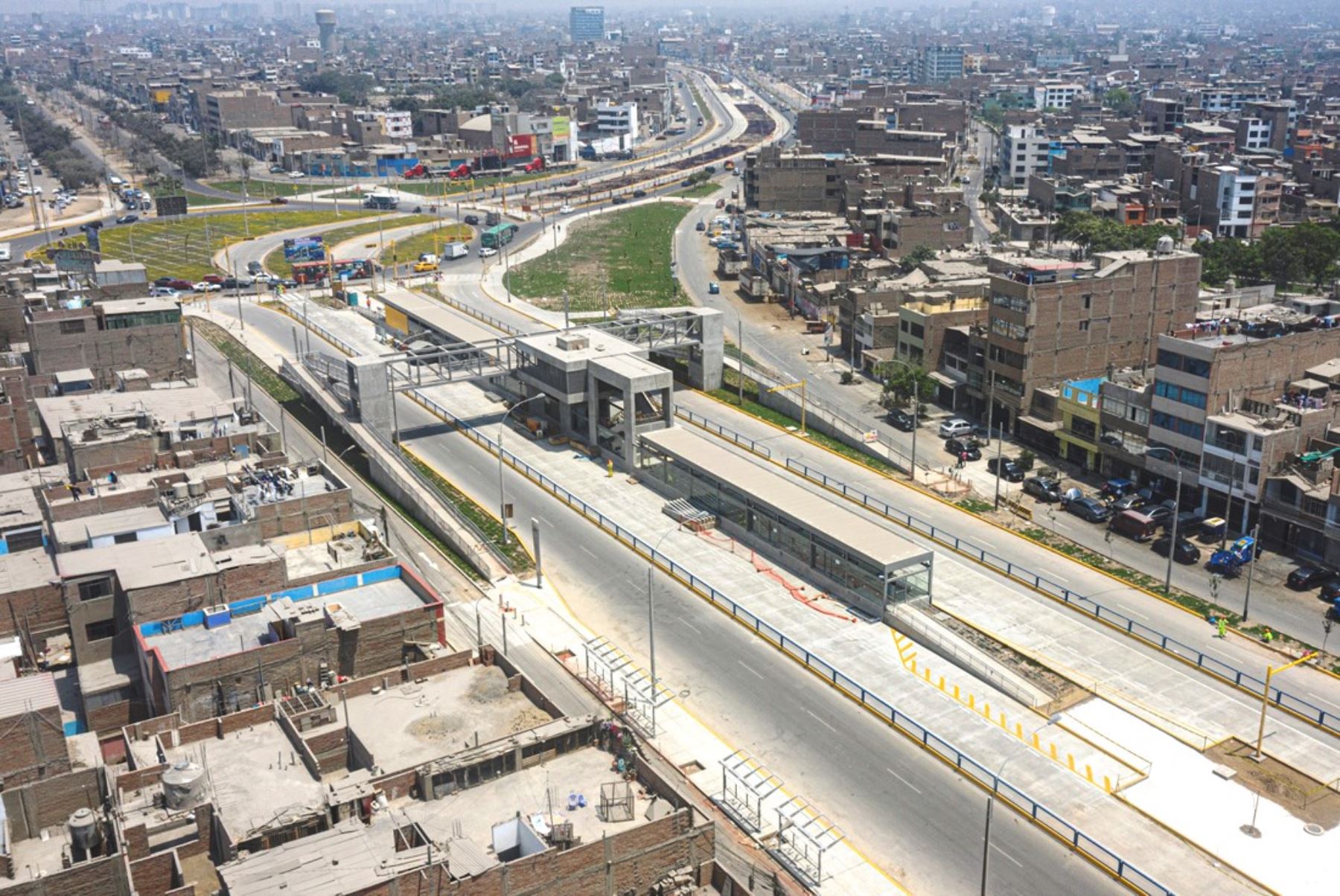 Emape entregará nuevas estaciones del Metropolitano en el tramo Lima norte el 31 de mayo. Foto: ANDINA/Difusión.