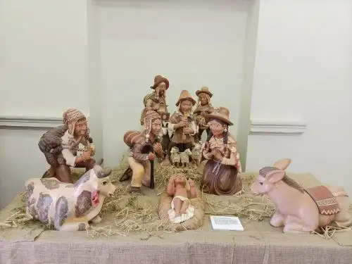 La ciudad de Arequipa ya vive el ambiente navideño con exhibición de 17 nacimientos de seis regiones del país. Foto: Rocío Méndez Carbajal