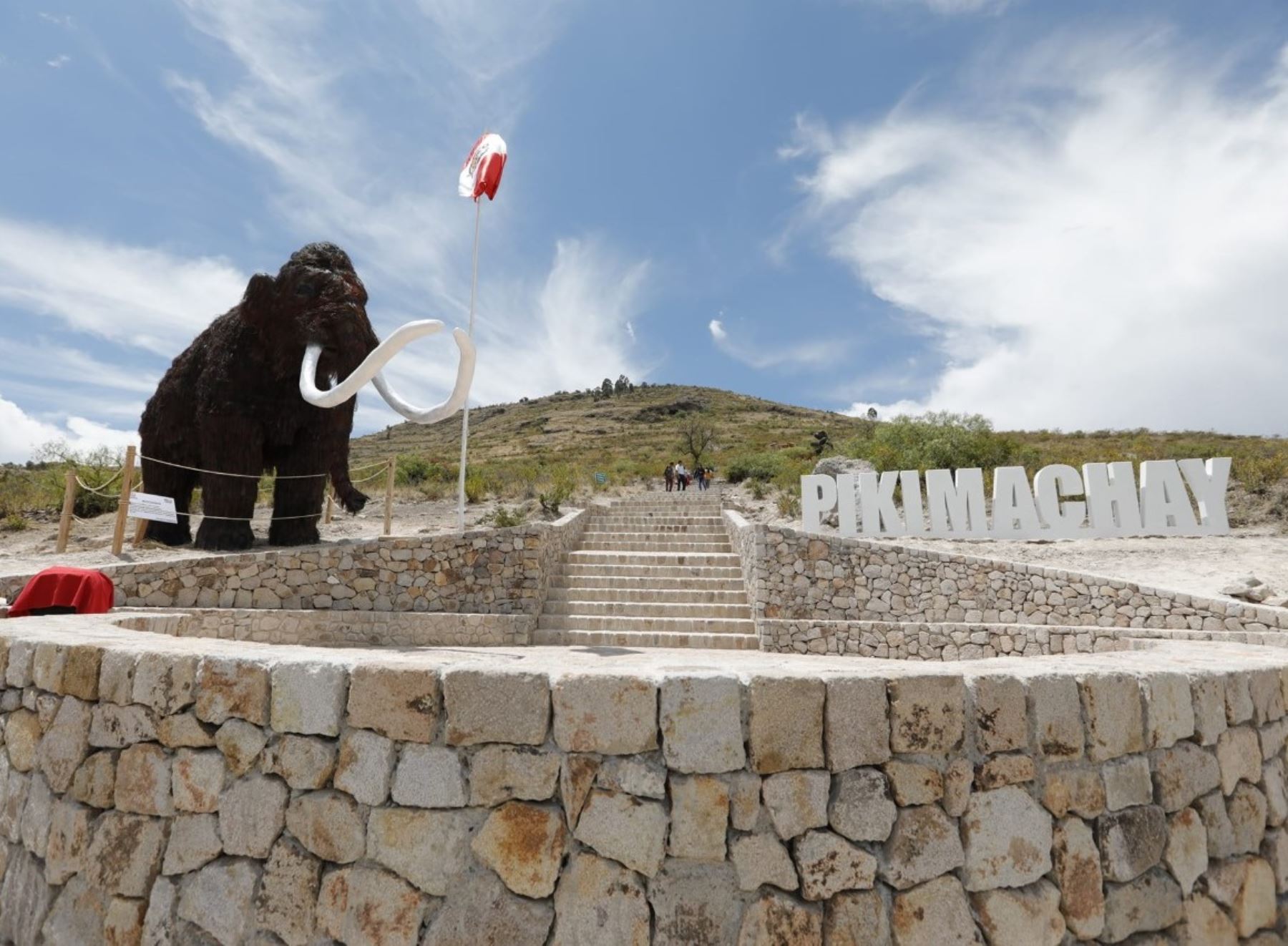 Con esculturas temáticas, el Gobierno Regional de Ayacucho pone en valor el sitio arqueológico Pikimachay. ANDINA/Difusión