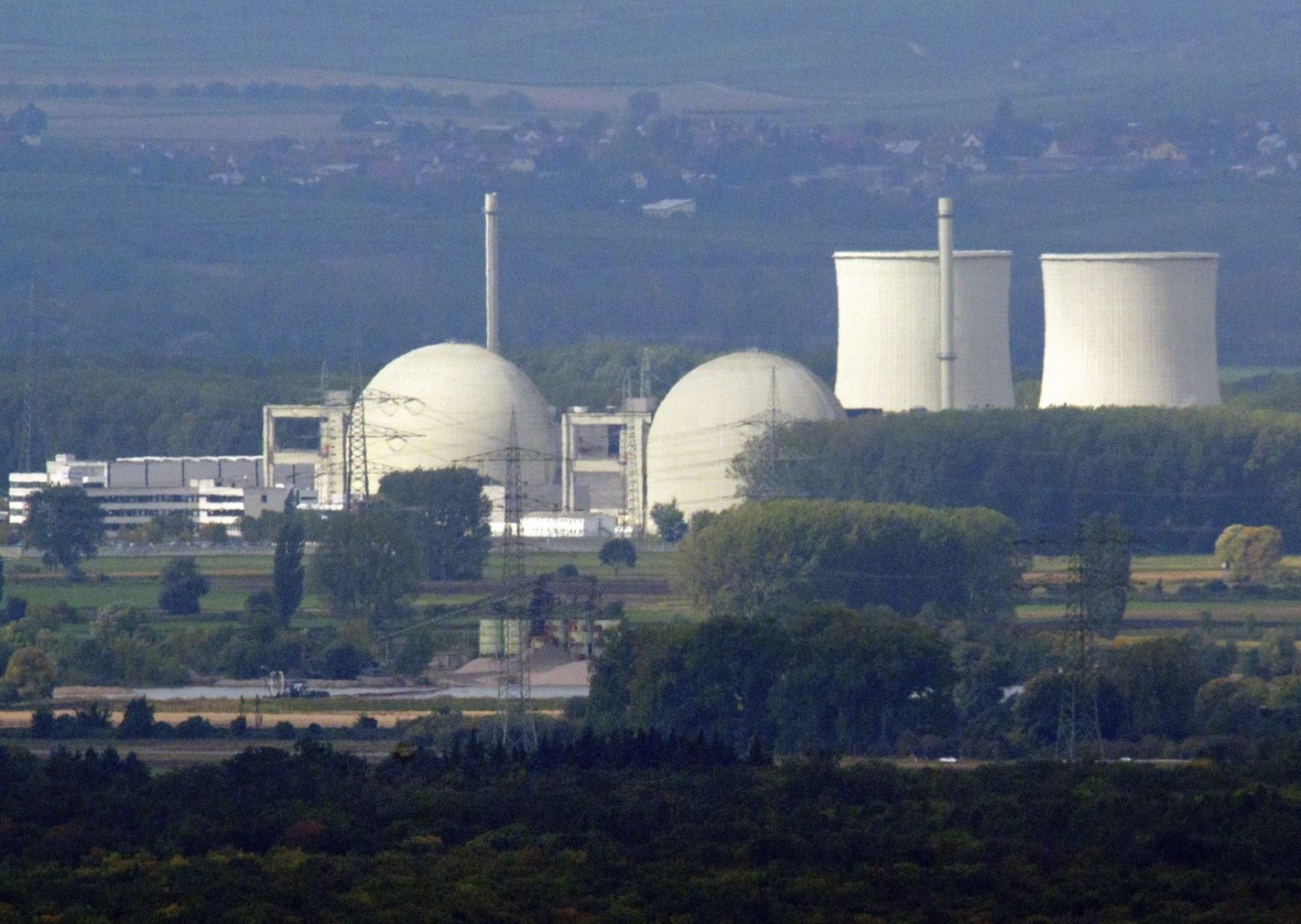 Central nuclear de Biblis , en Oder-Hambach, Alemania