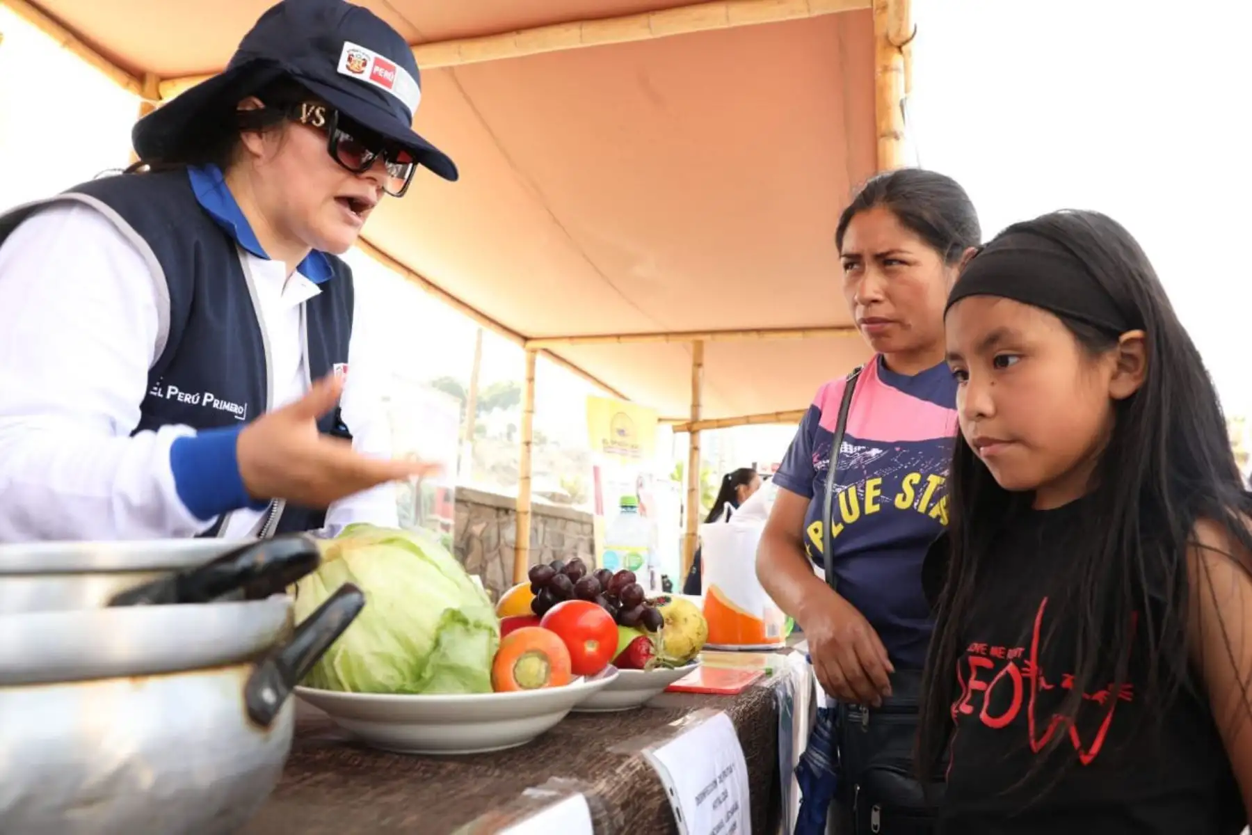 Se realizará una feria donde se ofrecerán diversos servicios a los veraneantes asistentes: medidas para prevenir el cáncer de piel, lavado y desinfección de frutas y verduras, así como el uso del aplicativo “Verano Saludable”, uso de bloqueador solar, vacunación del esquema regular y contra la covid-19.
Foto: ANDINA/Difusión