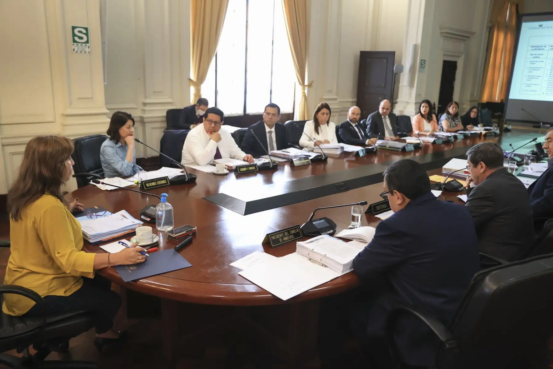 La Presidenta de la República, Dina Boluarte lidera el día de hoy una nueva sesión del Consejo de Ministros en Palacio de Gobierno. 
Foto:ANDINA/Presidencia Perú