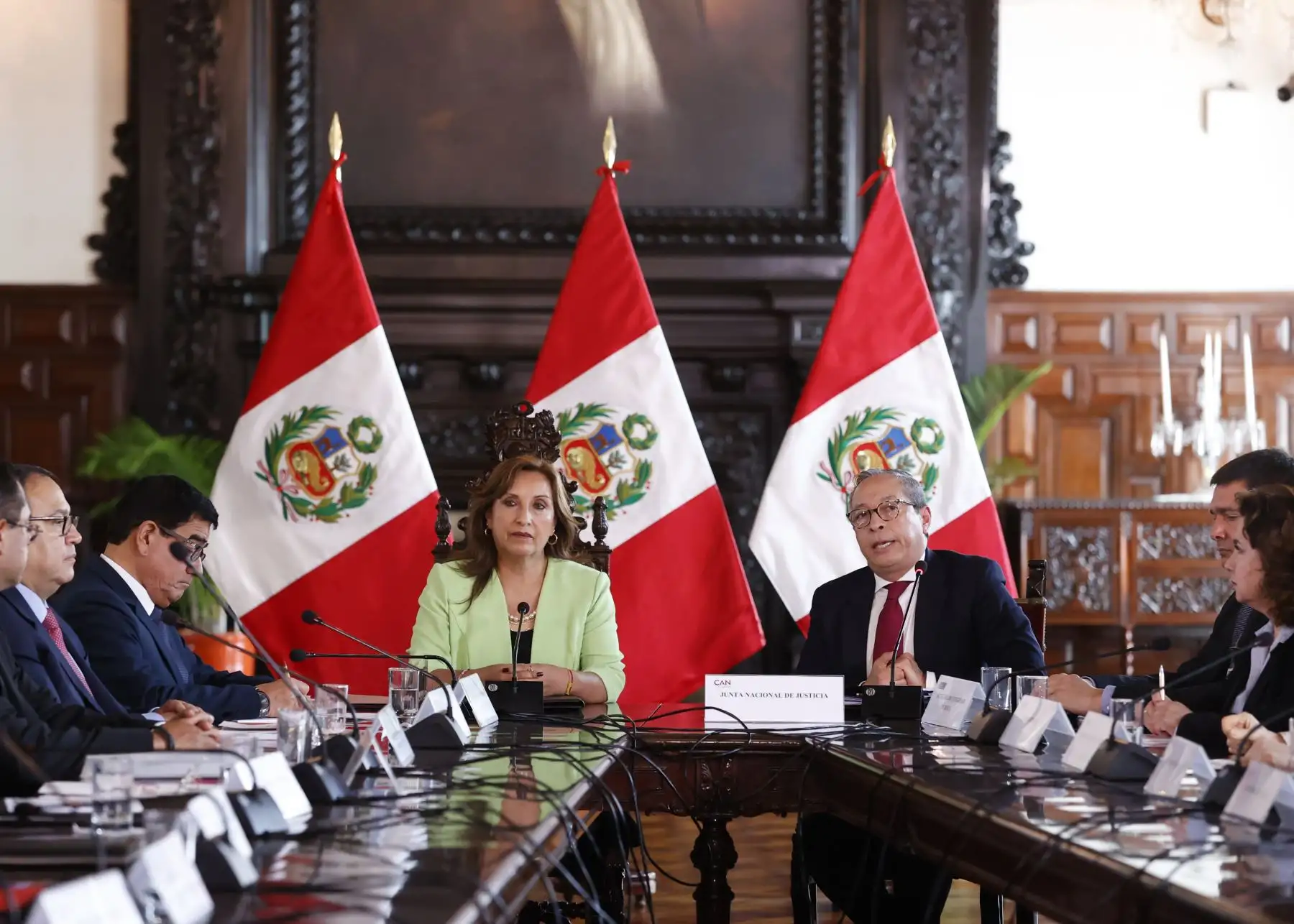 Presidenta Dina Boluarte participa en sesión extraordinaria de la Comisión de Alto Nivel Anticorrupción (CAN). Foto: ANDINA/Prensa Presidencia