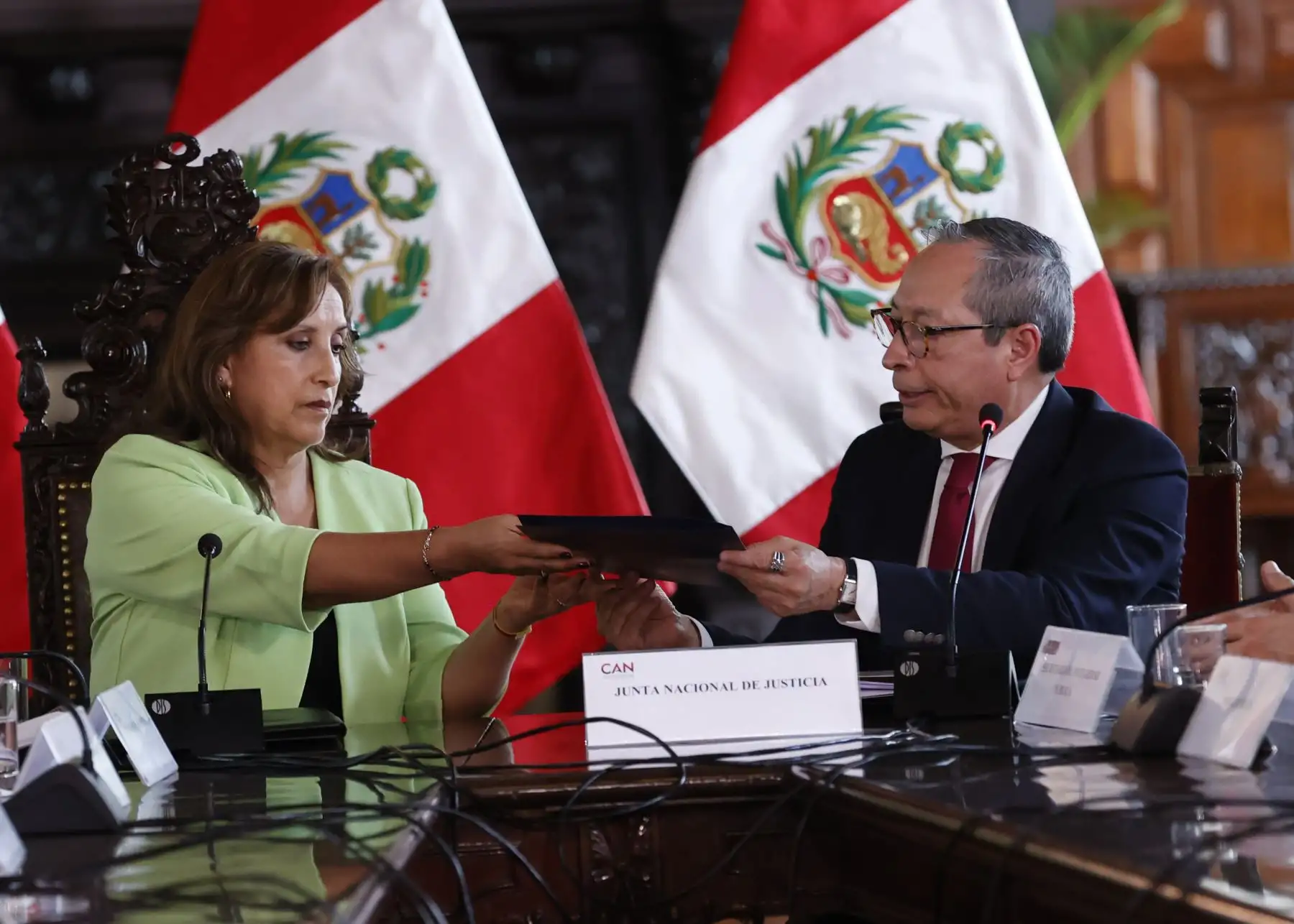 Presidenta Dina Boluarte participa en sesión extraordinaria de la Comisión de Alto Nivel Anticorrupción (CAN). Foto: ANDINA/Prensa Presidencia