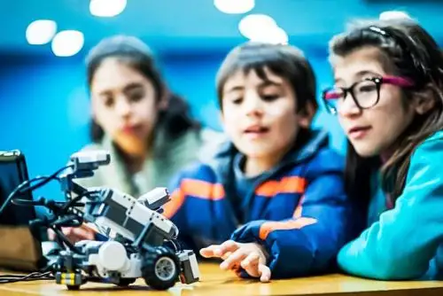 Robótica y videojuegos: Senati lanza programa de vacaciones útiles para chicos gamers y techies.
