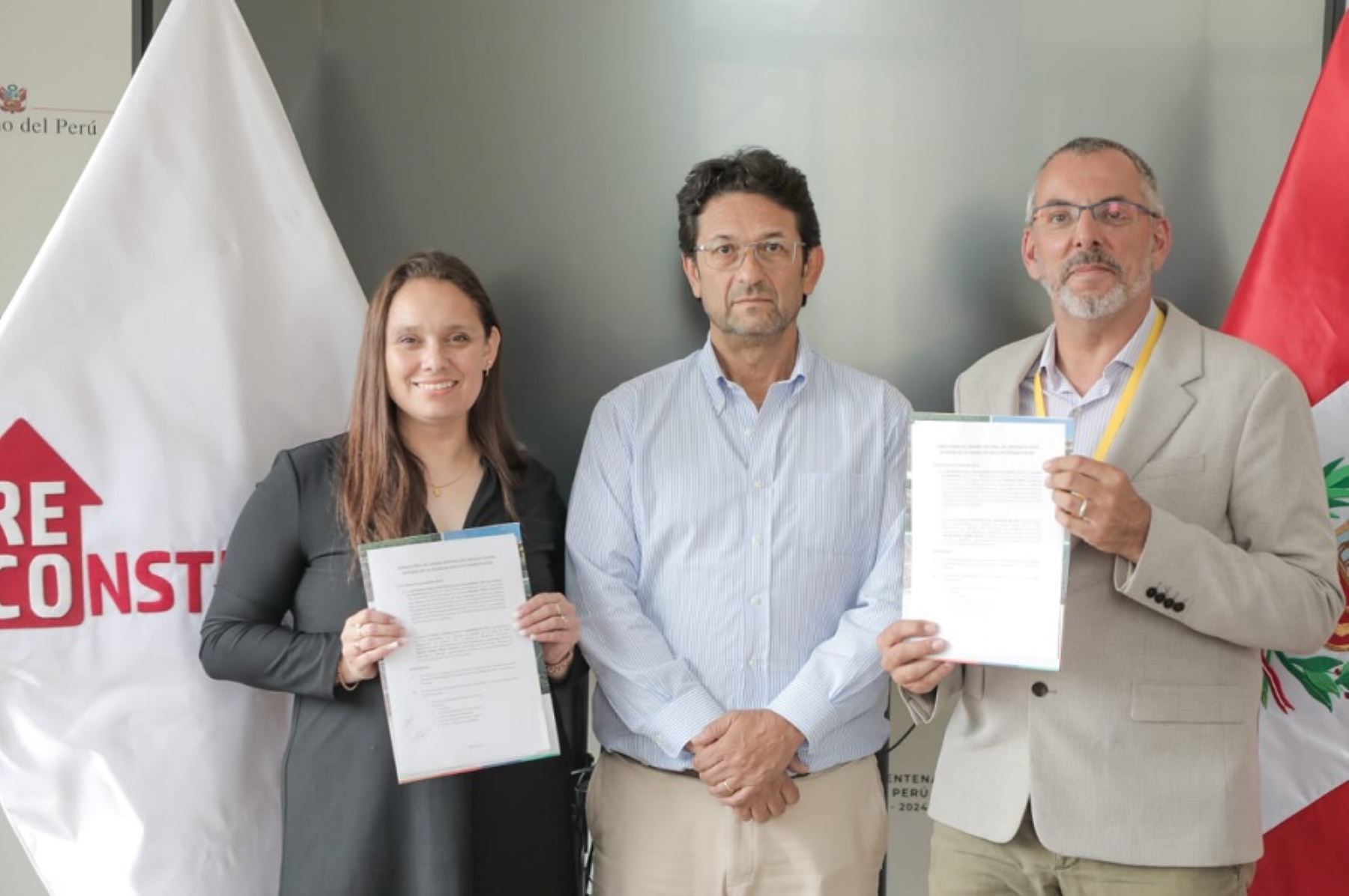La Autoridad para la Reconstrucción con Cambios (ARCC) firmó un contrato para el diseño del drenaje pluvial de la ciudad de Chiclayo -región Lambayeque- que protegerá a más de 284 mil habitantes frente a las inundaciones generadas de lluvias torrenciales.