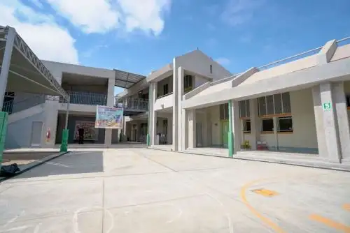 El Programa Nacional de Infraestructura Educativa (Pronied) del Ministerio de Educación (Minedu), anunció el lanzamiento de la licitación para la reconstrucción de 20 colegios del país, los cuales demandará una inversión de casi 50 millones de soles.