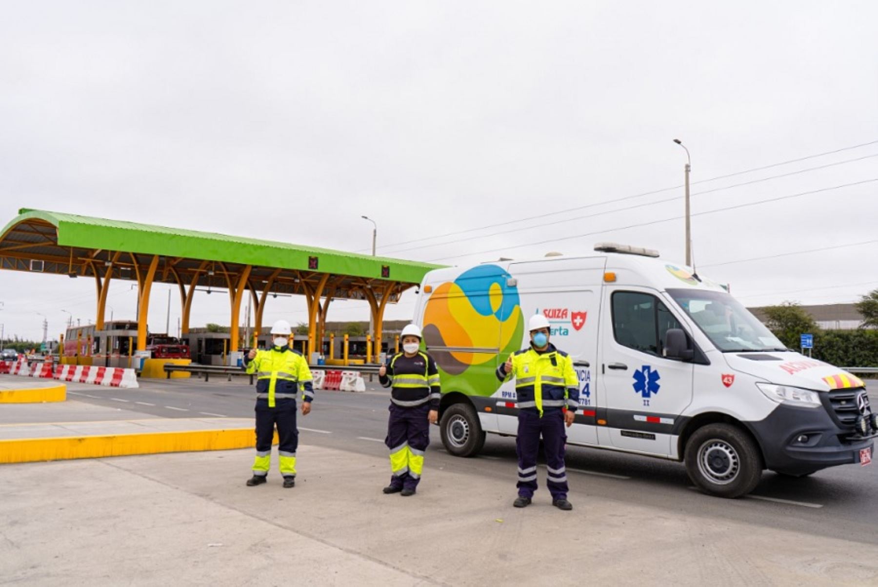 Los servicios de auxilio vial de la concesionaria de la red vial 4, Autopista del Norte (Aunor), se encuentran listos para atender potenciales emergencias que reporten los usuarios que transitan por este tramo durante las celebraciones de fin de año.