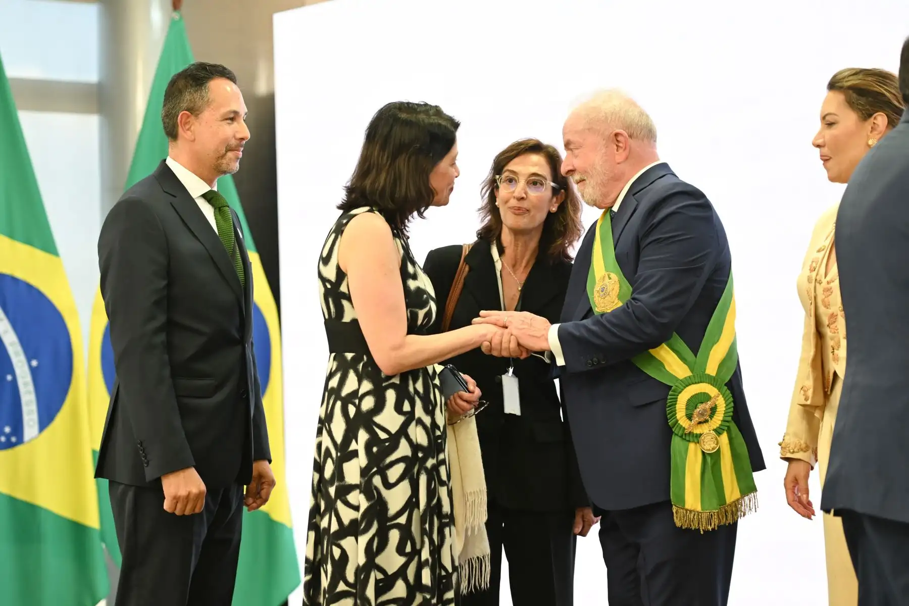 El jefe del Gabinete Ministerial, Alberto Otárola, se encuentra en Brasil y lidera la delegación peruana que participa en la asunción de mando del presidente brasileño Luiz Inácio Lula da Silva, en representación de la presidenta constitucional de la República, Dina Boluarte. Foto: Daniel Malpica/Cancillería