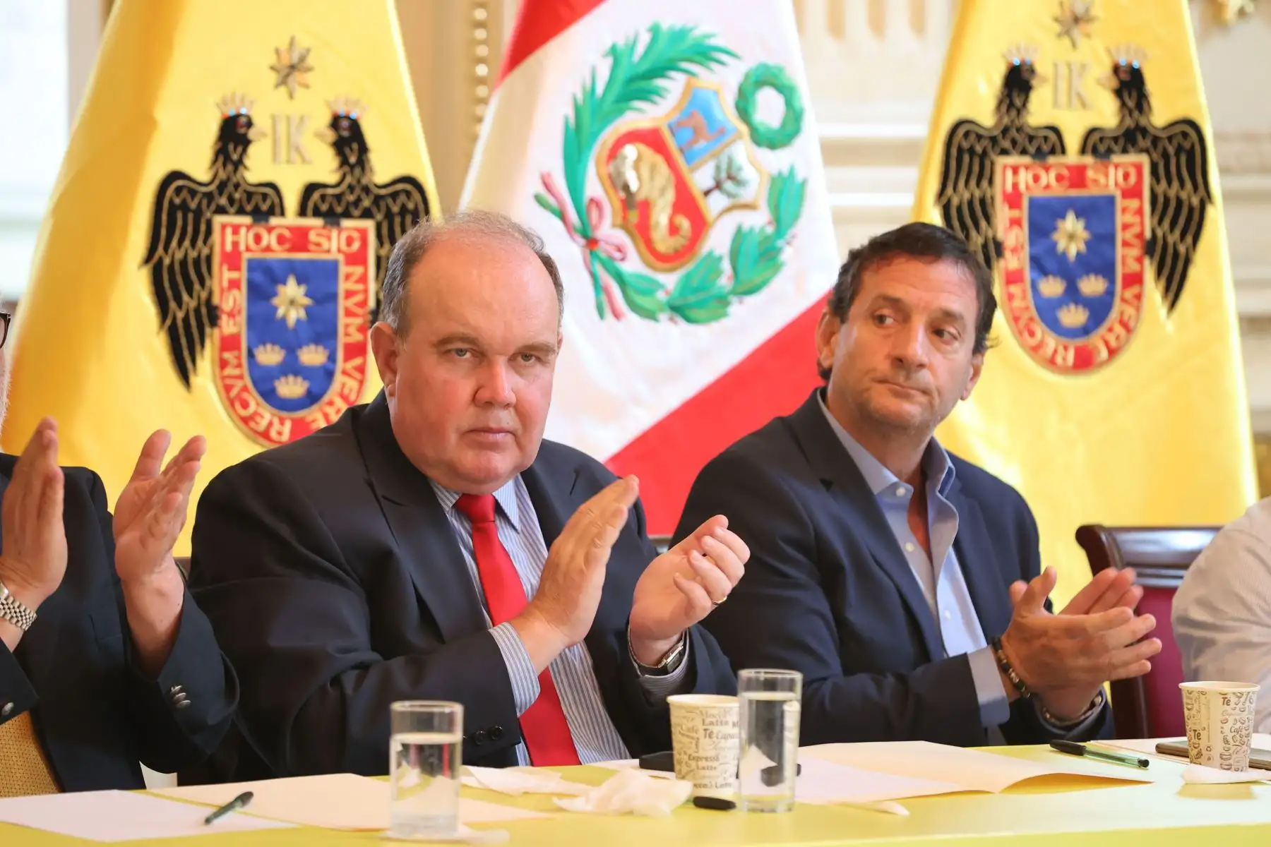El alcalde de Lima, Rafael López Aliaga, ofreció una conferencia de prensa junto a sus gerentes municipales, para brindar detalles del estado situacional de la Municipalidad de Lima. 
Foto: ANDINA/Andrés Valle