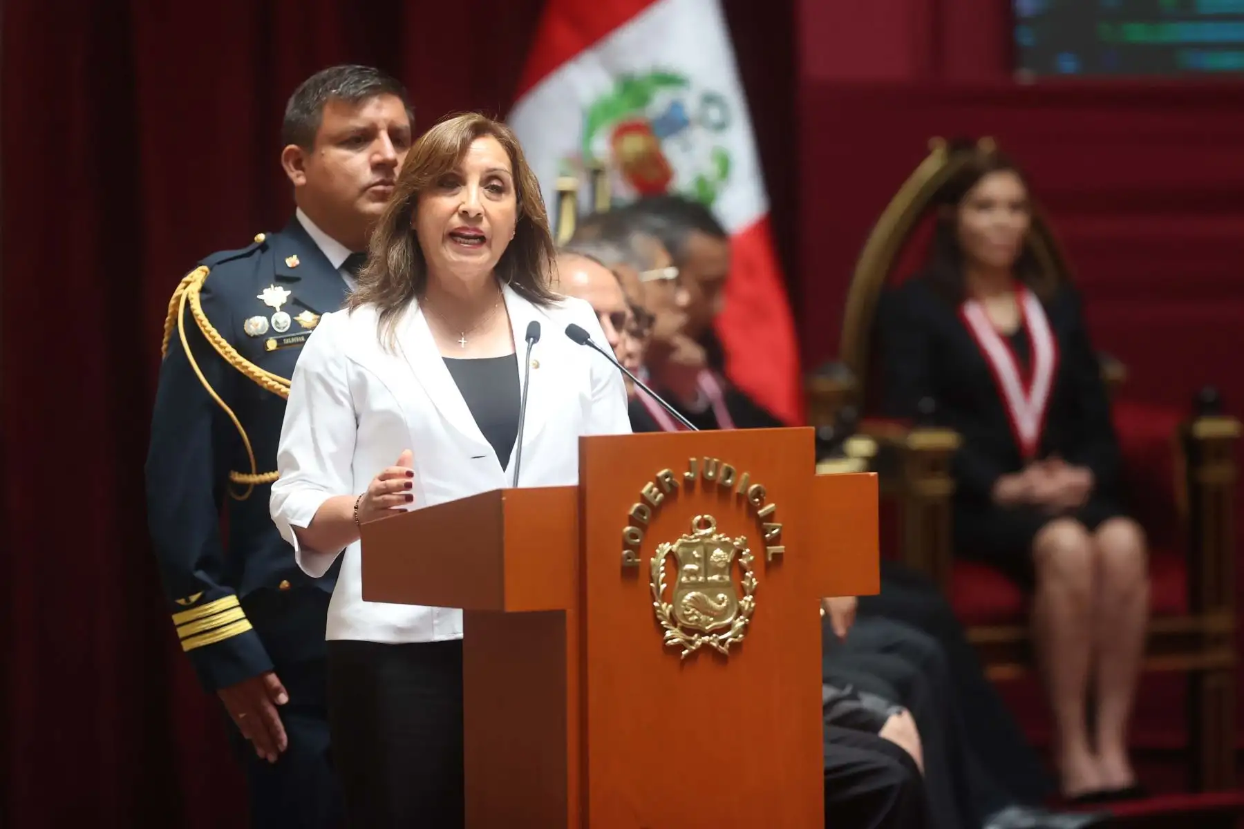 La presidenta de la República, Dina Boluarte, participa en la ceremonia de apertura del año judicial 2023 y asunción de Javier Arévalo Vela como titular de la Corte Suprema y del Poder Judicial para el periodo 2023-2024. Foto: ANDINA/ Andrés Valle