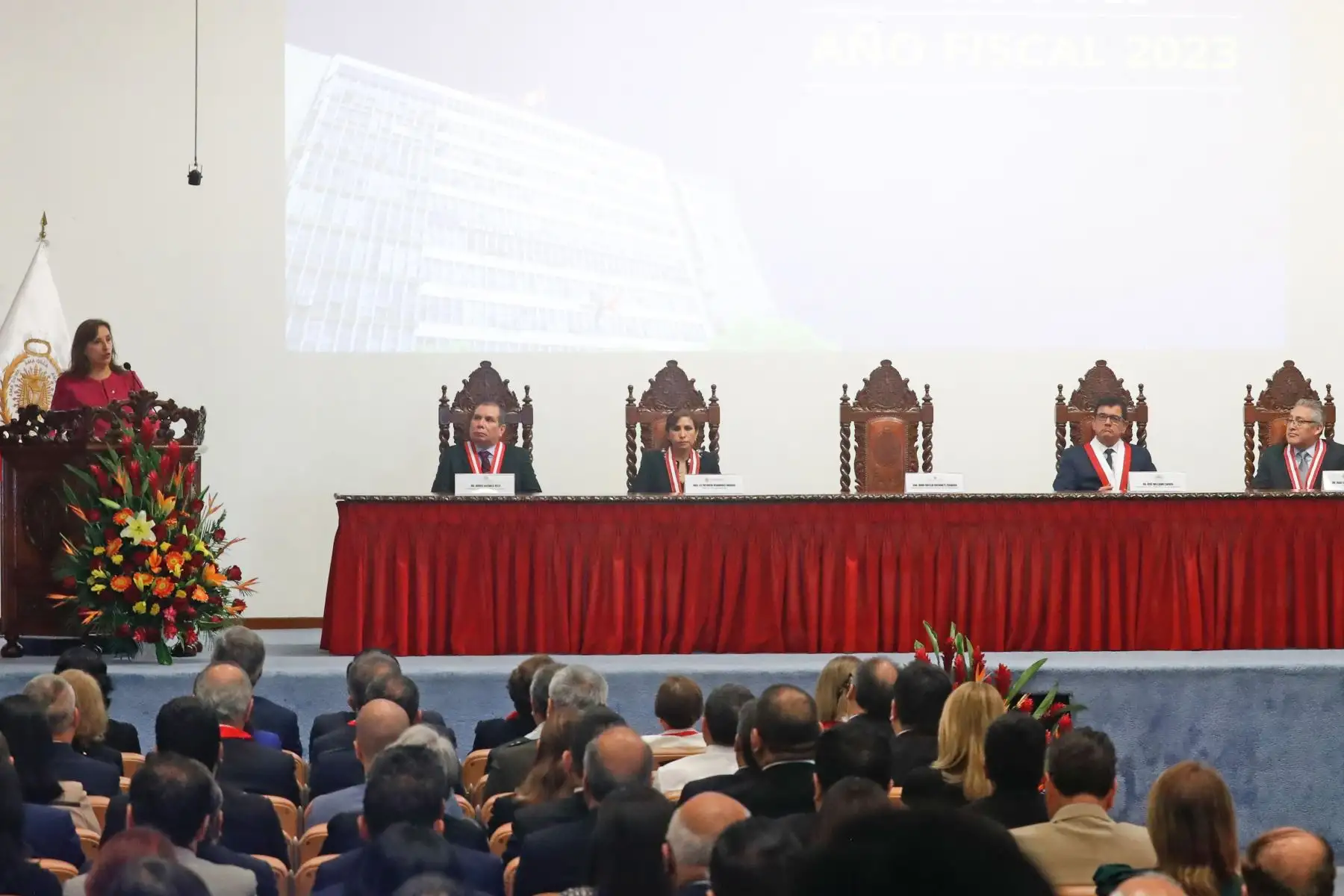 Presidenta Dina Boluarte participa en la ceremonia de apertura del Año Fiscal 2023. Foto: ANDINA/ Carla Patiño