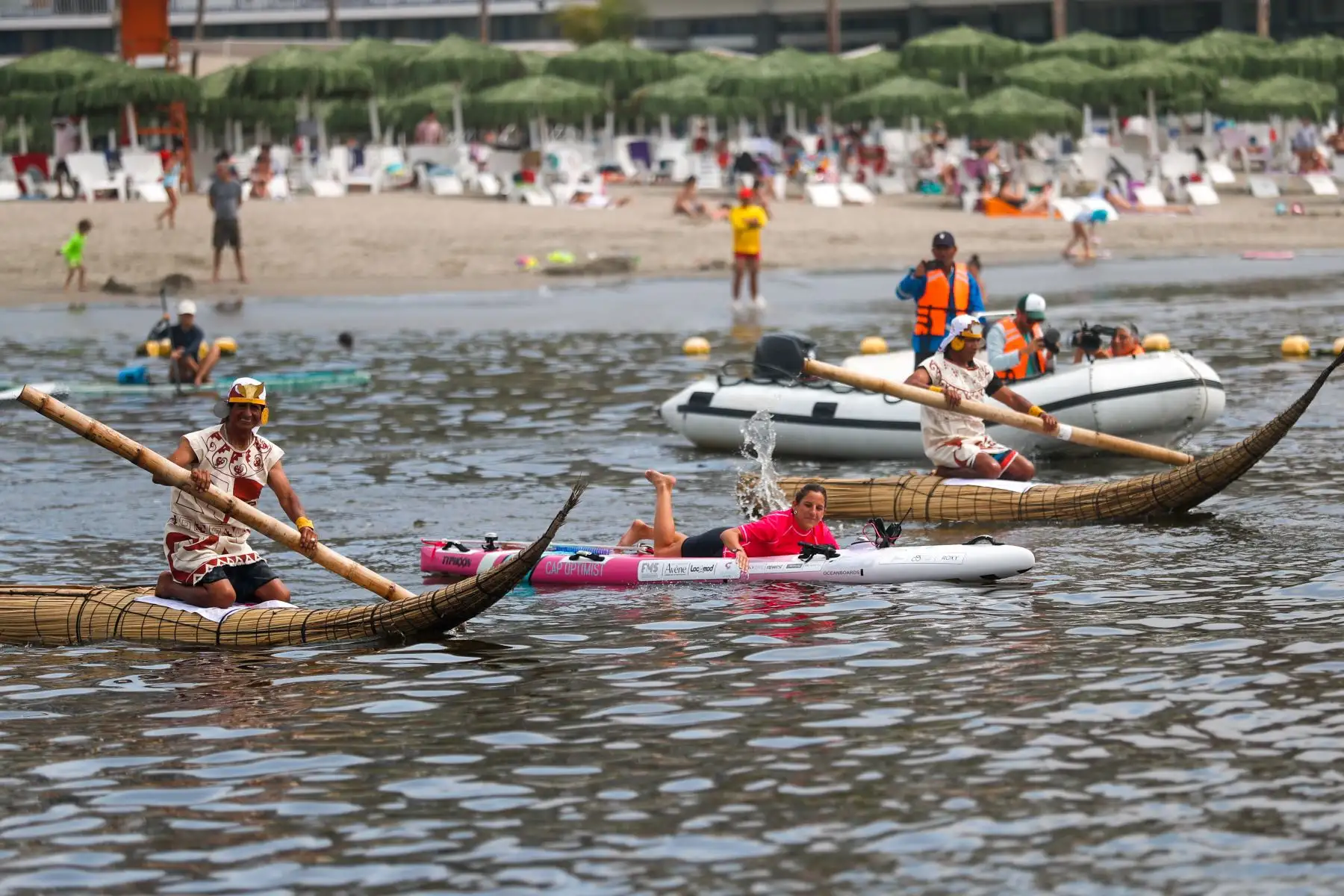 Cap Optimist es la aventura de 6 Waterwomen que van a intentar atravesar el Pacífico a fuerza a brazo. Remando sobre un paddleboard prone van a conectar Lima a Moorea. Esta expedición deportiva extraordinaria y solidaria, de más de 8000 km, se realizará a principios del 2023 en beneficio de los niños enfermos, y está organizada por la asociación Hope Team East. Foto: ANDINA/Carla Patiño