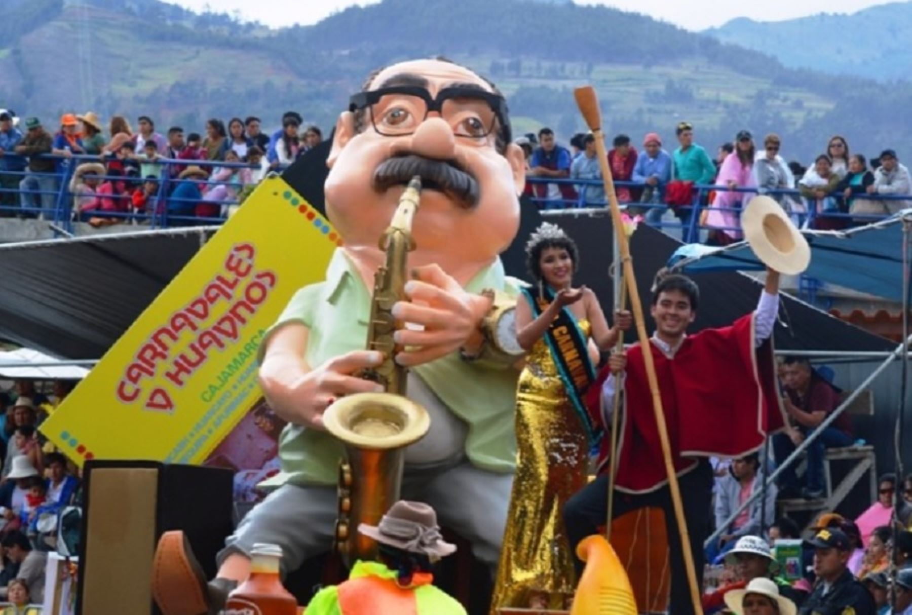 La organización del tradicional carnaval de Cajamarca vuelve tras dos años de pandemia del covid-19 y a la fecha más de 90% de la capacidad hotelera ha sido reservada por turistas nacionales e internacionales que arribarán a esta ciudad para disfrutar de la fiesta del Rey Momo, programado para la quincena de febrero.