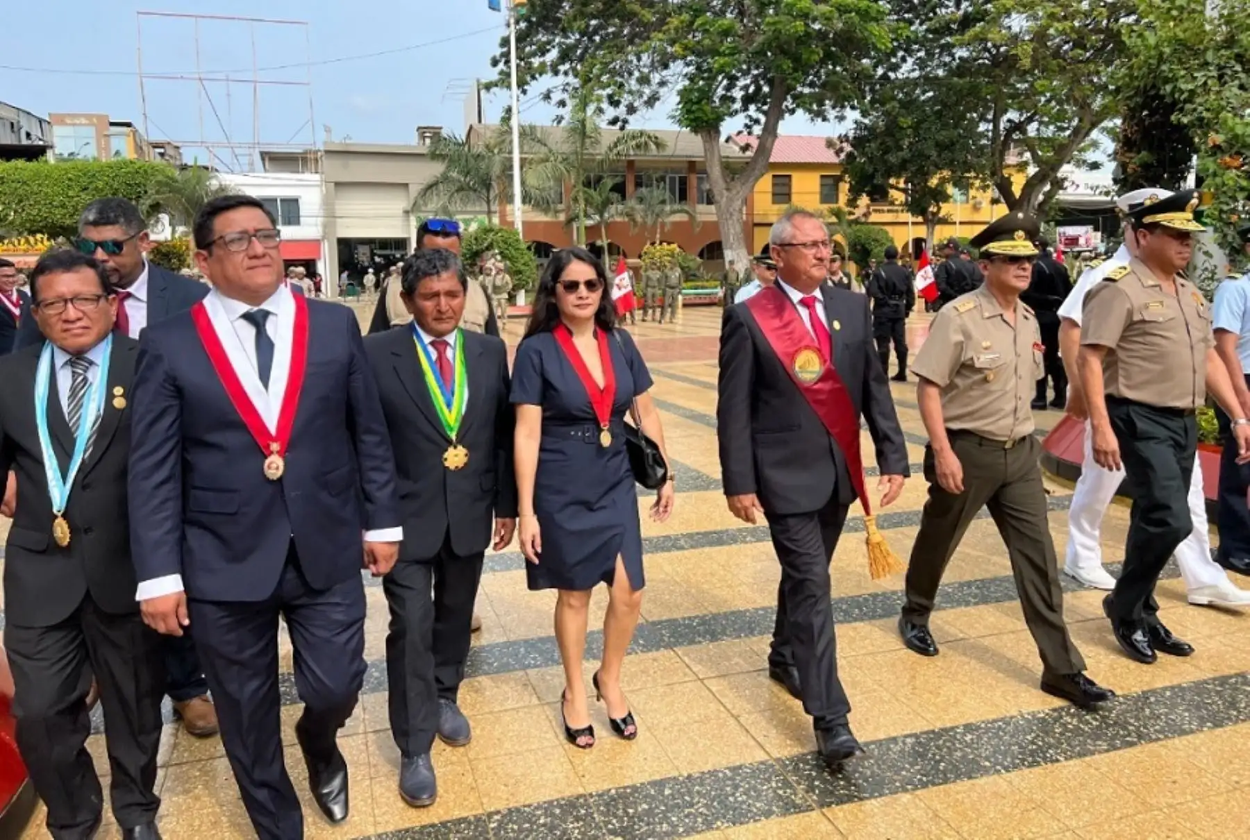 El alcalde provincial de Tumbes, Hildebrando Antón Navarro, demandó hoy la unidad de las autoridades y de la población para atender sin demoras las demandas urgentes que requiere Tumbes para procurar su desarrollo.
