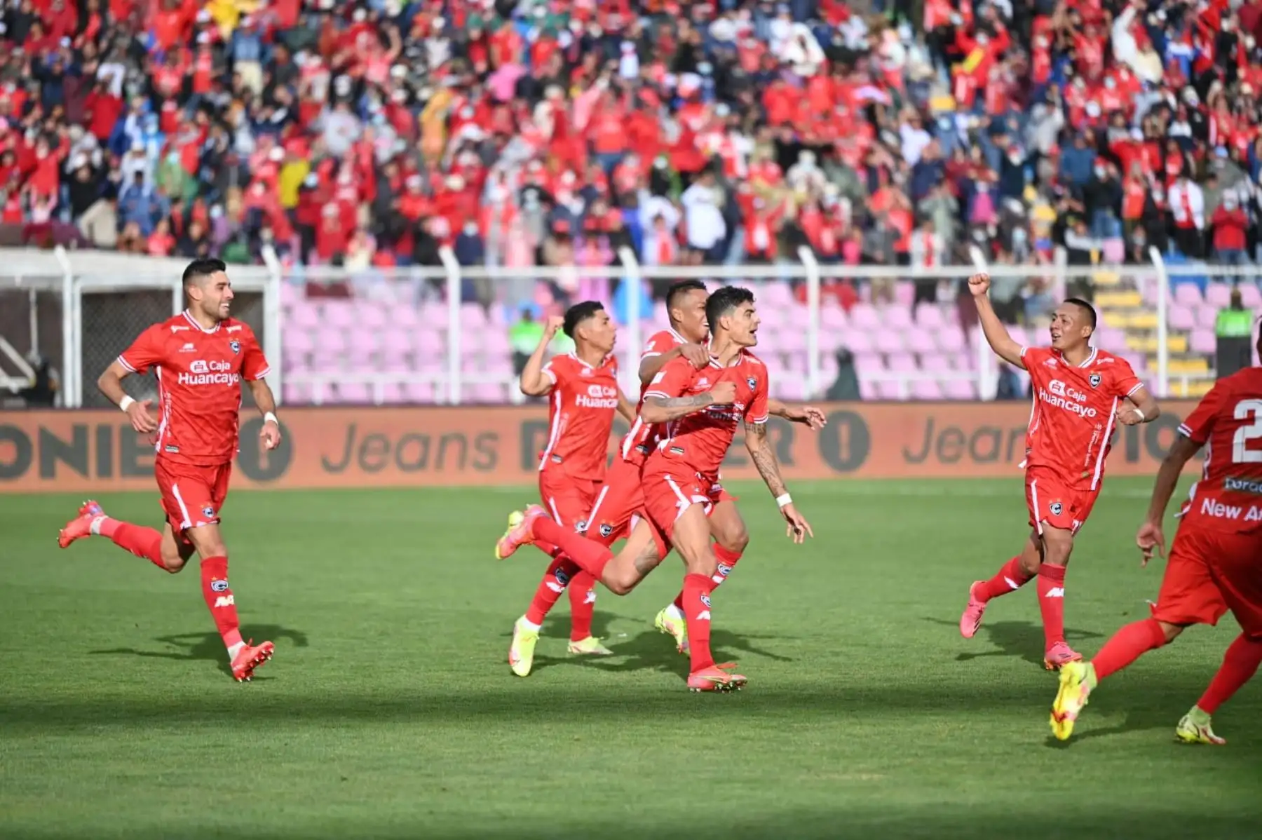Cienciano se presenta hoy ante su hinchada