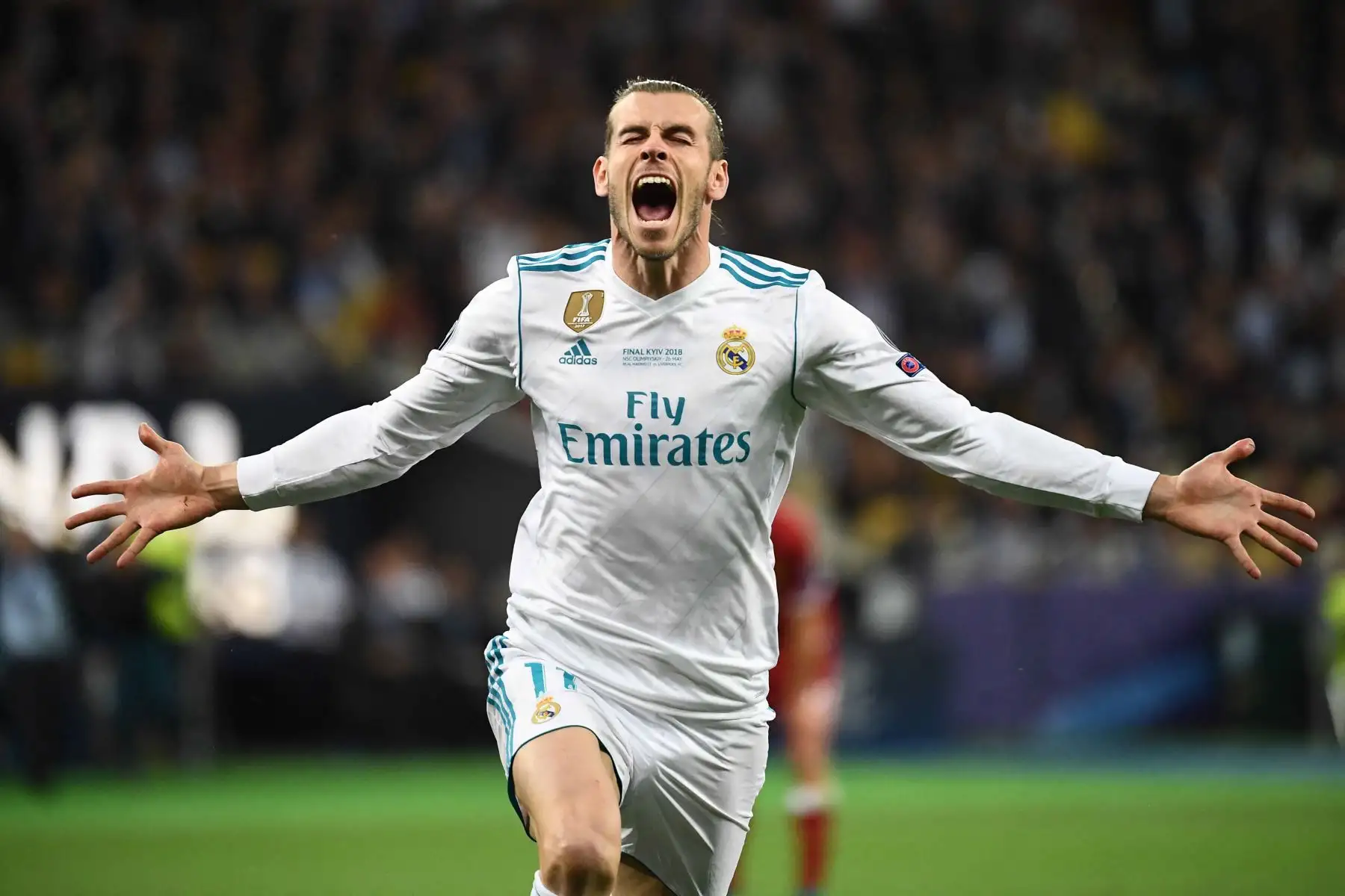 Gareth Bale, celebra marcar el gol de su equipo el Real Madrid. Foto: AFP
