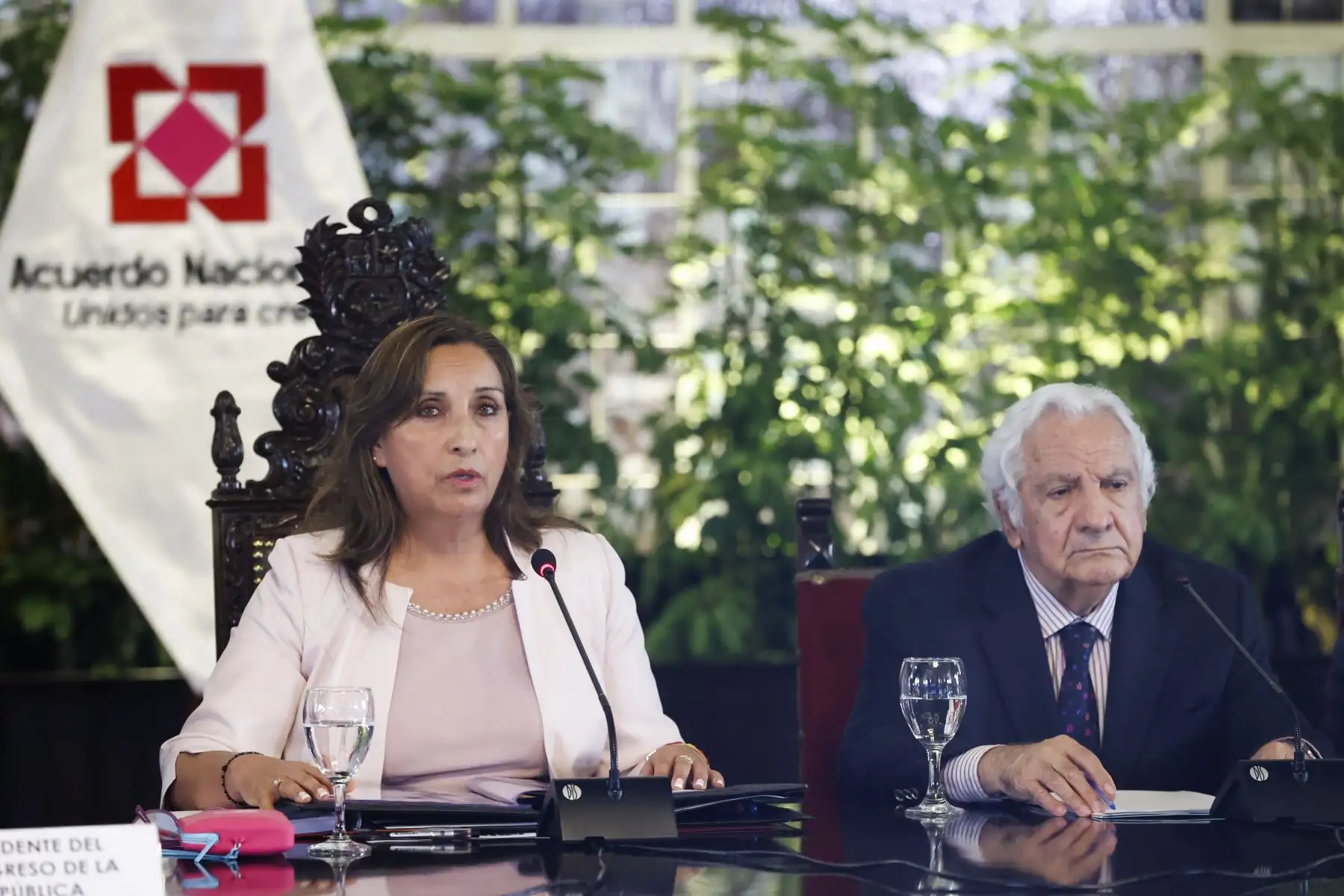 La Jefa de Estado, Dina Boluarte Zegarra, presidió esta tarde una sesión del Acuerdo Nacional en Palacio de Gobierno.
Foto: ANDINA/Presidencia Perú