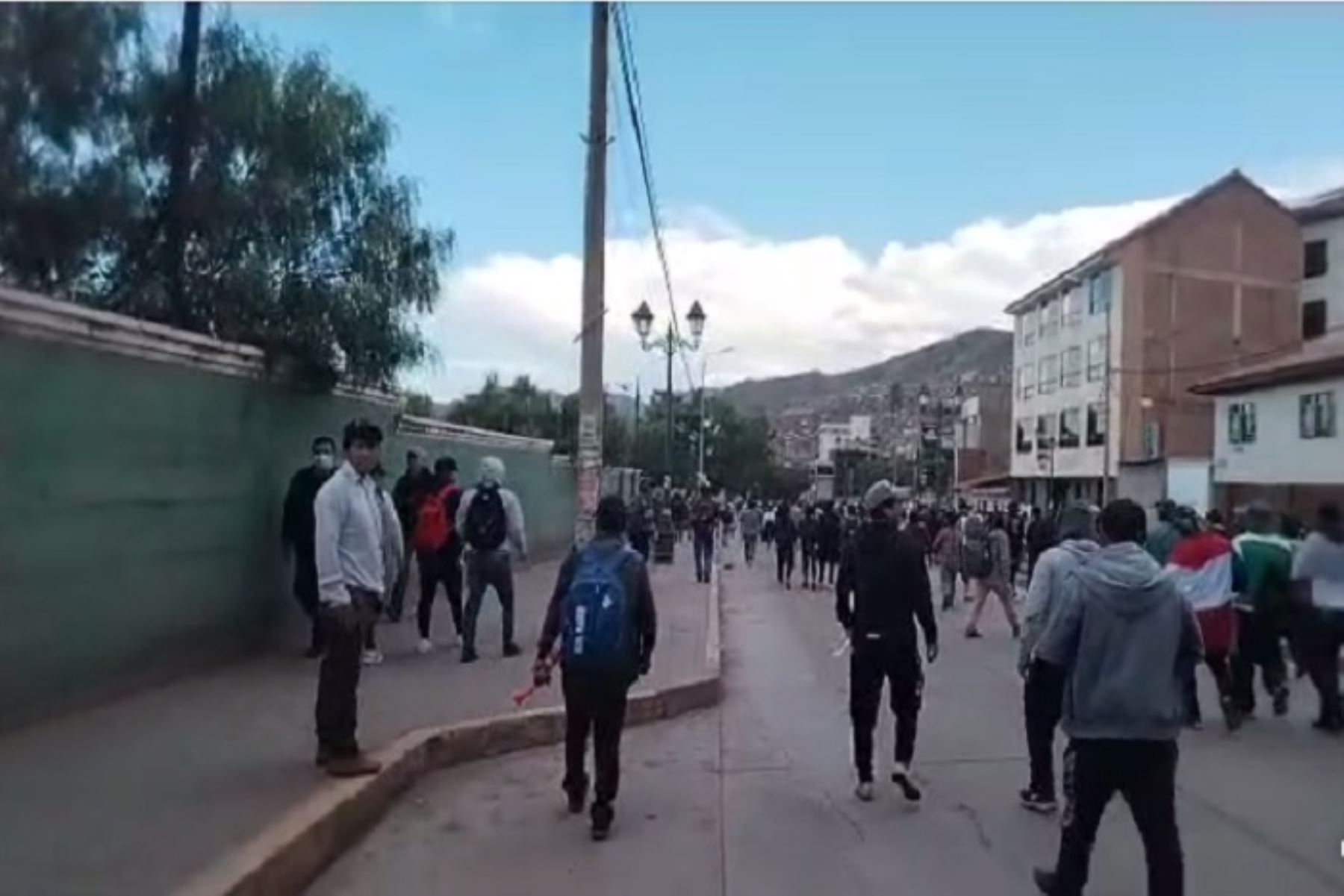 En la ciudad del Cusco los dueños de la mayoría de establecimientos comerciales cerraron sus negocios.