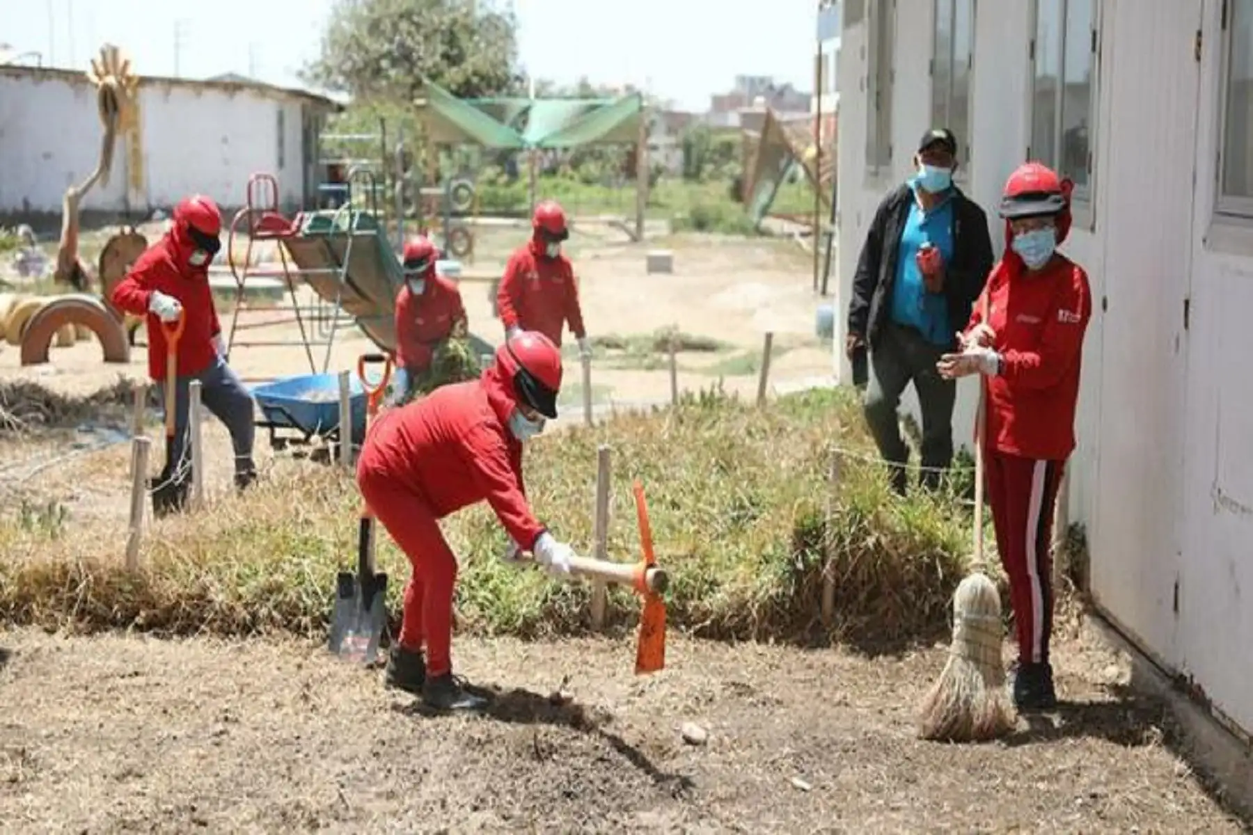 Llamkasun Perú generará 1,000 empleos temporales más con transferencia de 2 millones de soles a organismos ejecutores en el interior del país. ANDINA/Difusión
