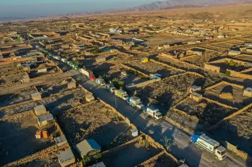 Un centenar de camiones compactadores de basura trasladaron más de 1,000 toneladas de basura que se encontraban acumuladas en las calles de Arequipa a causa de las manifestaciones y bloqueo de vías. ANDINA/Difusión