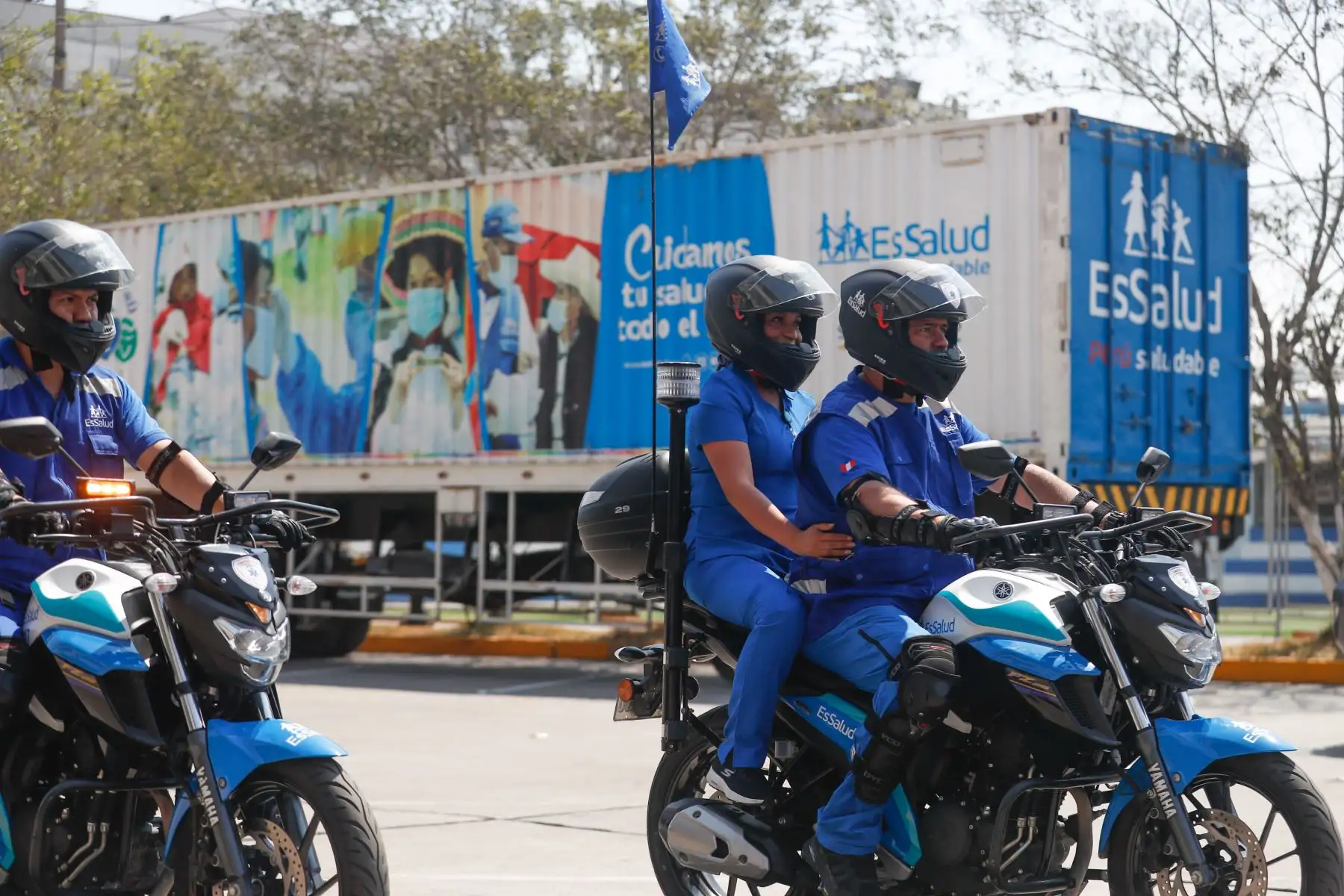 Este nuevo equipamiento, permitirá agilizar los tiempos de respuesta de atención de urgencias y emergencias, además de complementar los servicios de algunos centros asistenciales a nivel nacional y reducir la lista de espera de los asegurados.
Foto:ANDINA/Carla Patiño