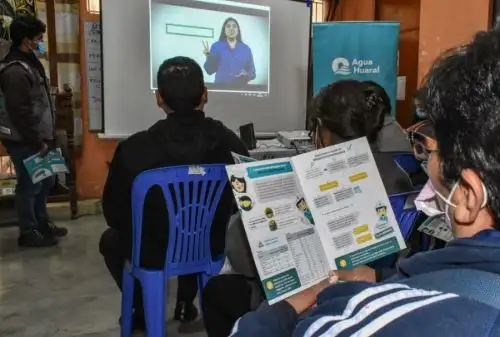 El Organismo Técnico de la Administración de los Servicios de Saneamiento (Otass) promovió en el 2022 la realización de 32 Encuentros Vecinales entre 1,214 personas usuarias de 11 empresas prestadoras de servicios de agua potable y alcantarillado (EPS) y la Unidad Ejecutora 002 Agua Tumbes.