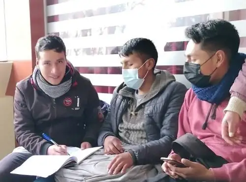 Conoce a Yofre Cotrina, el talento de Lauricocha, en Huánuco, que ayuda a prepararse a los jóvenes que quieren ingresar a la universidad.