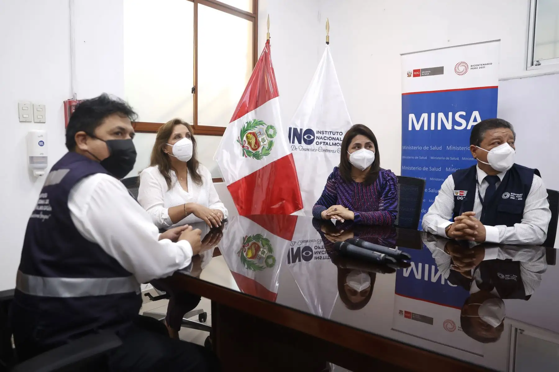Presidenta Dina Boluarte realizó visita de inspección al Instituto Nacional de Oftalmología (INO) y Centro Nacional de Telemedicina de EsSalud. Foto: ANDINA/Presidencia Perú