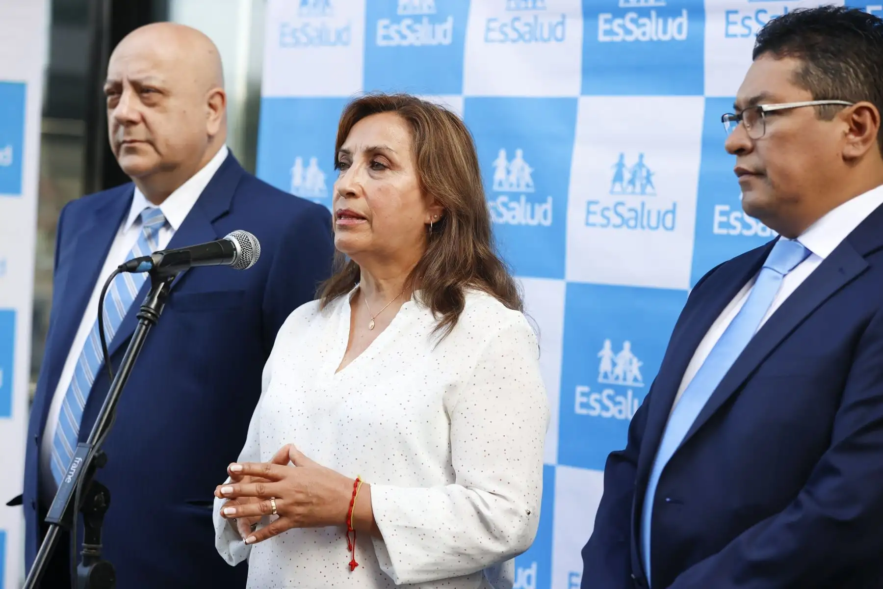 Presidenta Dina Boluarte realizó visita de inspección al Instituto Nacional de Oftalmología (INO) y Centro Nacional de Telemedicina de EsSalud. Foto: ANDINA/Presidencia Perú