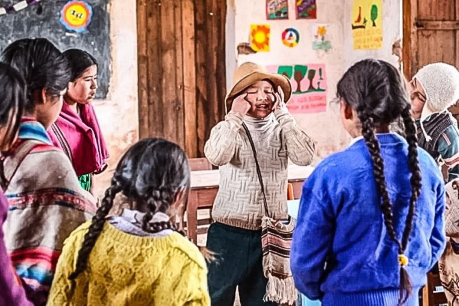 Película en quechua Willaq Pirqa, el cine de mi pueblo, ya fue vista por más de 42 mil personas.