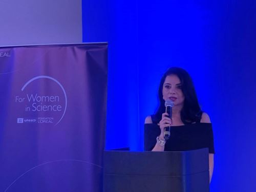 La investigadora en salud pública Luz María Moyano es la ganadora  del premio “Por las Mujeres en la Ciencia” y será reconocida con un incentivo académico de 45 mil soles.