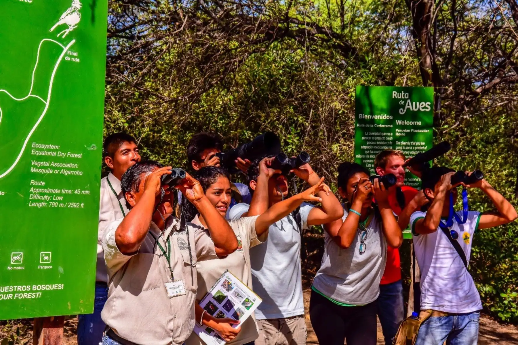 El taller reunió a operadores de turismo que brindan servicios formalmente mediante contratos de servicios turísticos, así como agencias de viaje y empresas de turismo. Foto: Sernanp