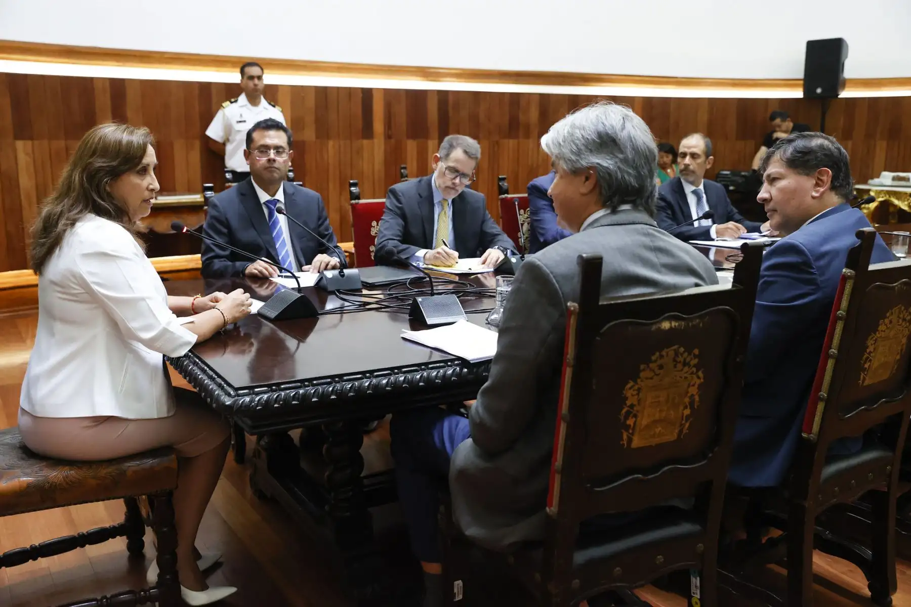 Presidenta Dina Boluarte sostuvo reunión con el enviado especial del Alto Comisionado de las Naciones Unidas para los Derechos Humanos, Christian Salazar Volkmann. Foto: ANDINA/ Prensa Presidencia