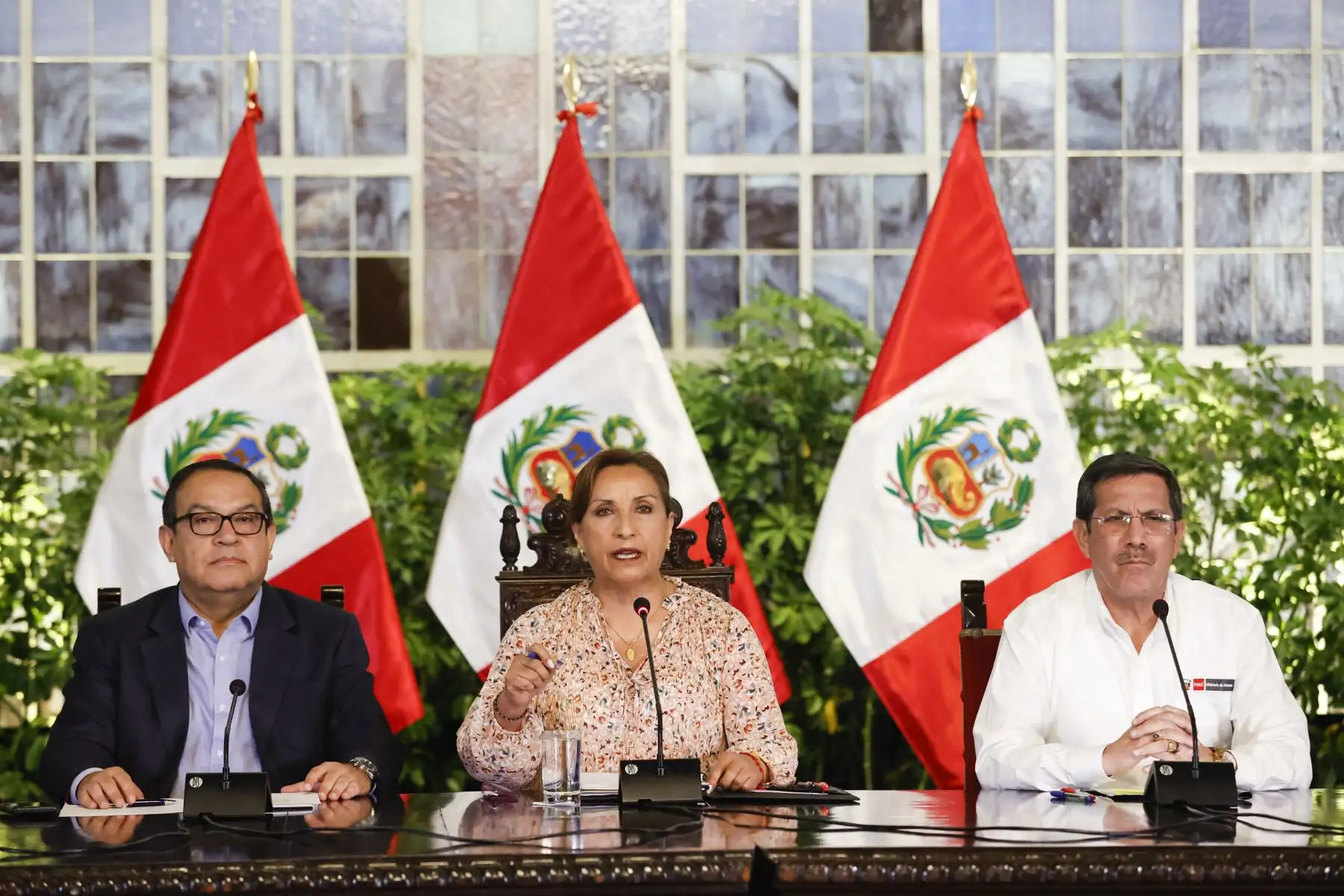 Presidenta Dina Boluarte y ministros de Estado, ofrecieron pronunciamiento sobre la situación del país. Foto: ANDINA/Prensa Presidencia