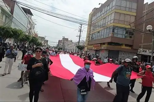 Marcha pacífica recorrió hoy varios sectores de la ciudad de Chiclayo. Foto: ANDINA/Difusión.