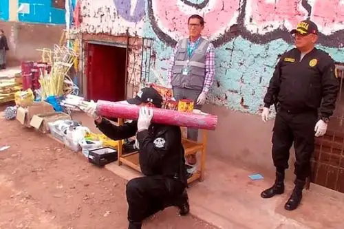 En el Cusco se incautaron más de 100 kilos de artefactos pirotécnicos. Foto: Mininter