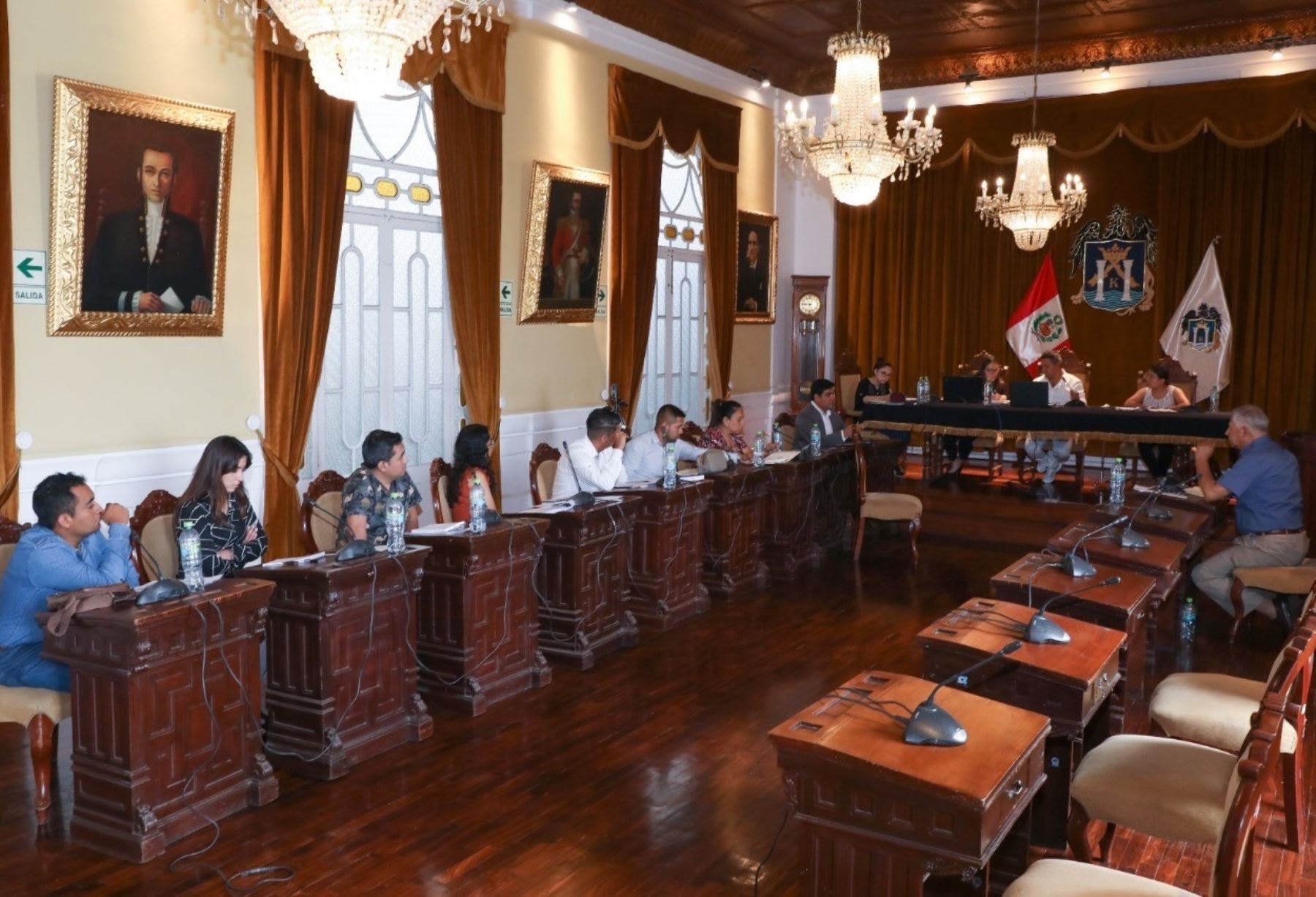 Concejo provincial declaró en emergencia administrativa y financiera a la municipalidad de Trujillo. Foto: ANDINA/difusión.