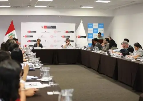 En una mesa de diálogo donde participaron representantes de los gremios empresariales, la academia y la cooperación internacional, el Midis presentó la Política Nacional de Desarrollo e Inclusión Social al 2030. ANDINA/Difusión