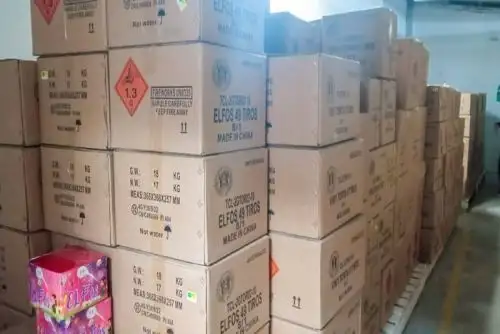 La intervención contó con la participación de efectivos policiales de la Dirección de Seguridad del Estado y de la Unidad de Desactivación de Explosivos (UDEX).